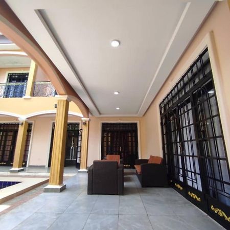 Residence Cherel 'New' Yaoundé Exterior foto